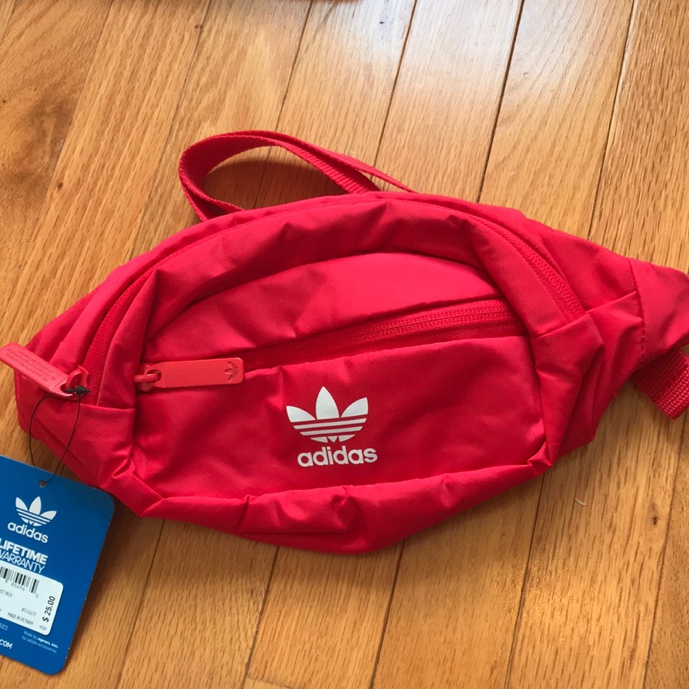 Adidas Vintage Logo Fanny Pack